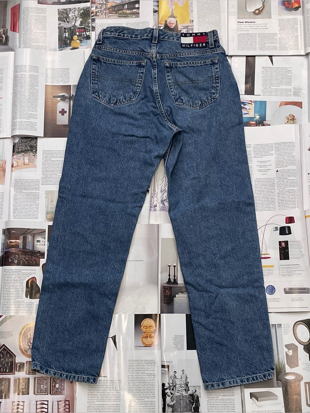 Tommy Hilfiger medium wash high waisted straight leg jeans size 30